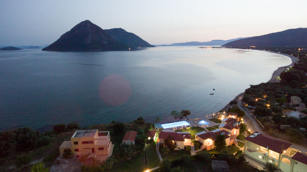 Thesmos Village ไมติกาส ภายนอก รูปภาพ